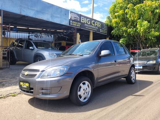 CHEVROLET CELTA 1.0 MPFI LT 8V FLEX 4P MANUAL CHEVROLET CELTA 1.0 MPFI LT 8V FLEX 4P MANUAL
